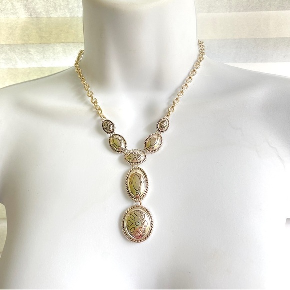 NAPIER Silvertone Dangle Drop Chain Necklace - Picture 5 of 6